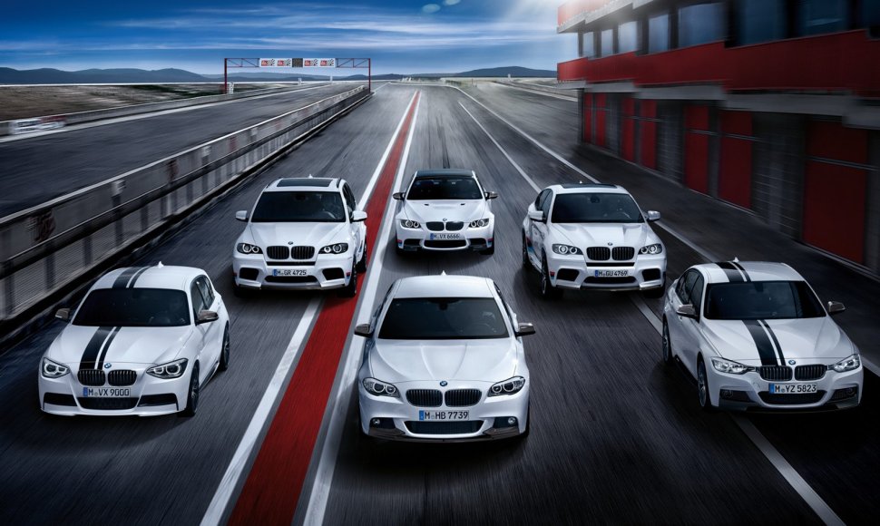 „BMW M Performance“ įranga patobulinti automobiliai 