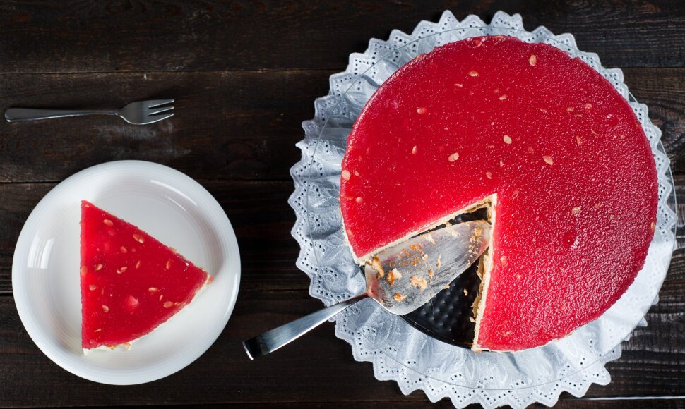 Arbūzų želė tortas