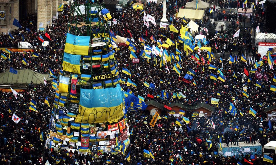 Opozicijos mitingas Kijevo Nepriklausomybės aikštėje