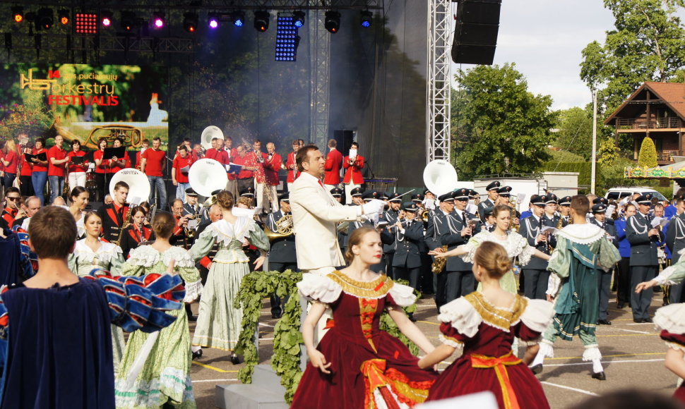 Plungėje savaitgalį skambės orkestrų muzika.