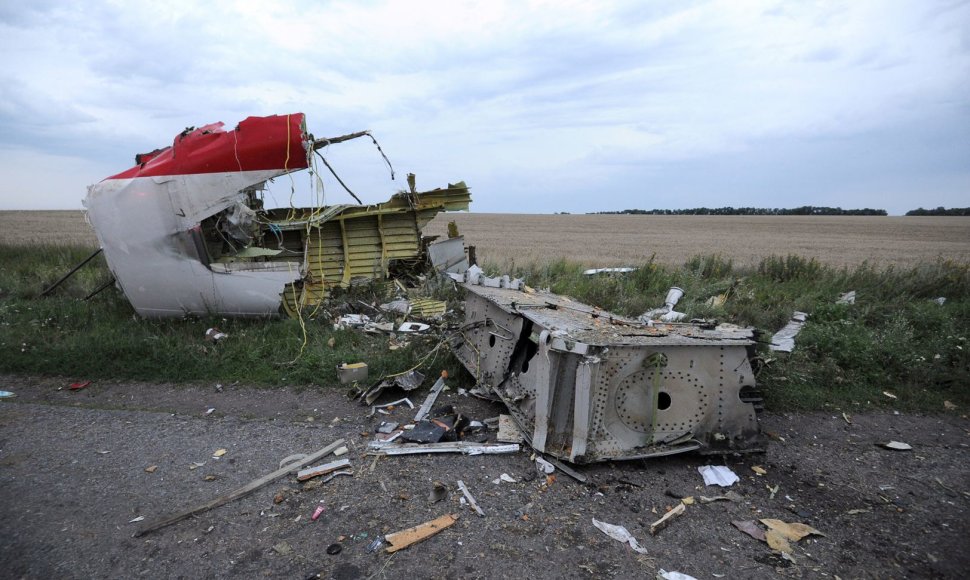 Prie Rusijos ir Ukrainos sienos sudužo „Boeing 777“ su 295 žmonėmis