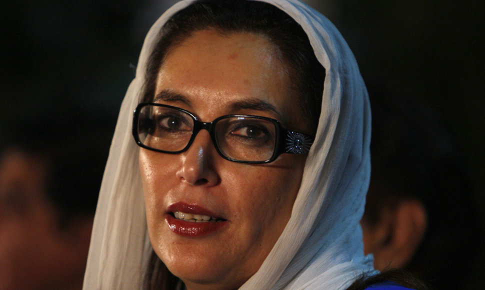  Benazir Bhutto