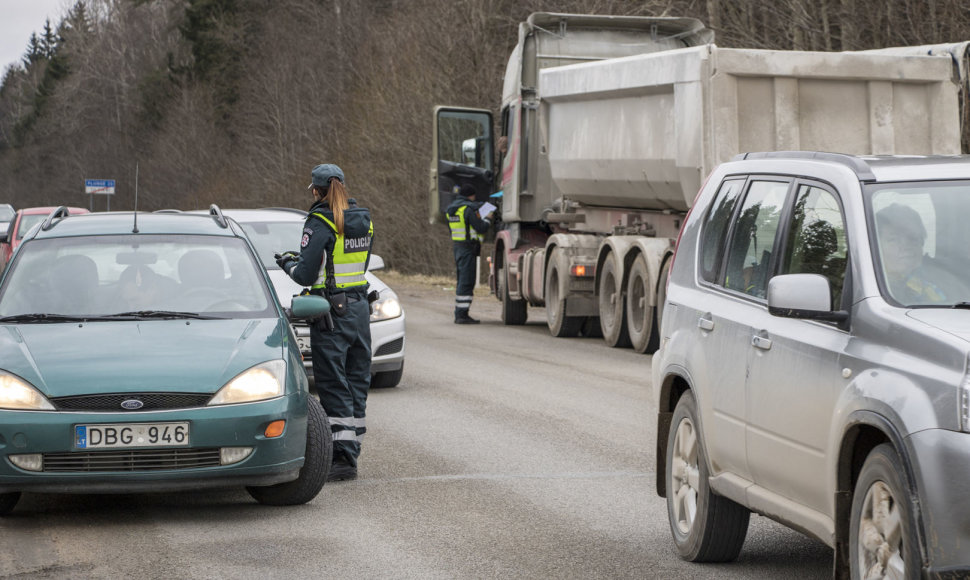 Savaitgalį Klaipėdos apskrityje vykdytas reidas: ikrintas transporto priemonių vairuotojų blaivumas, apsvaigimas nuo narkotinių ar kitų psichiką veikiančių medžiagų.