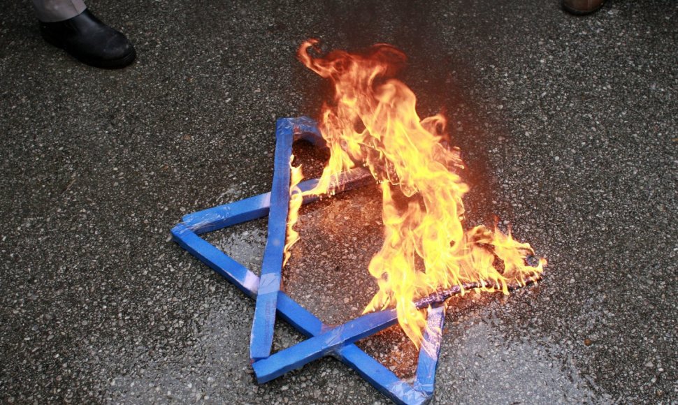 Antisemitizmas plinta Europoje