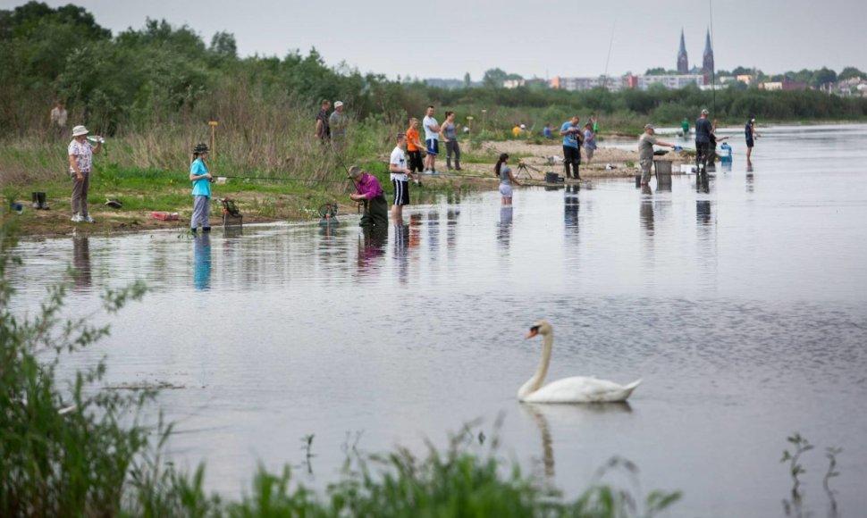 „Aukšlinės“ Kiduliuose: nuo žuvies iki vėjo gaudymo