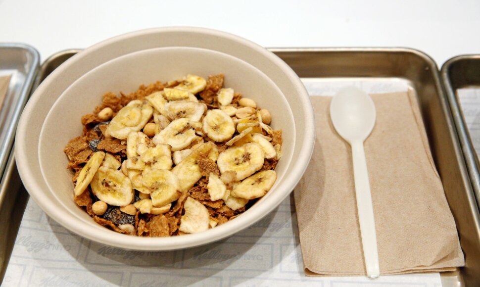 &bdquo;Kellogg&ldquo; atidarė pirmąją sausų pusryčių kavinę Niujorke