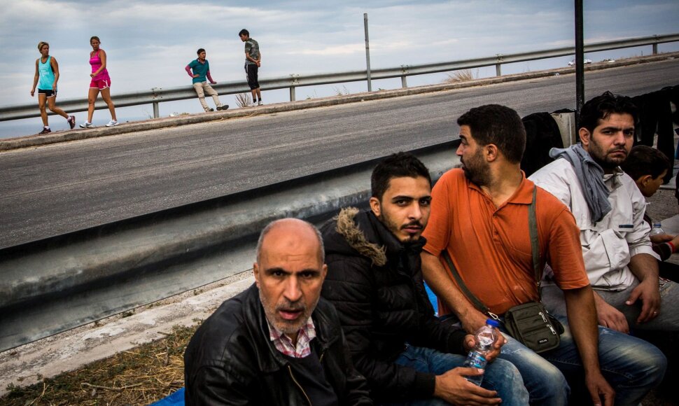 Migrantai ir pabėgėliai atplaukia į Lesbo salą