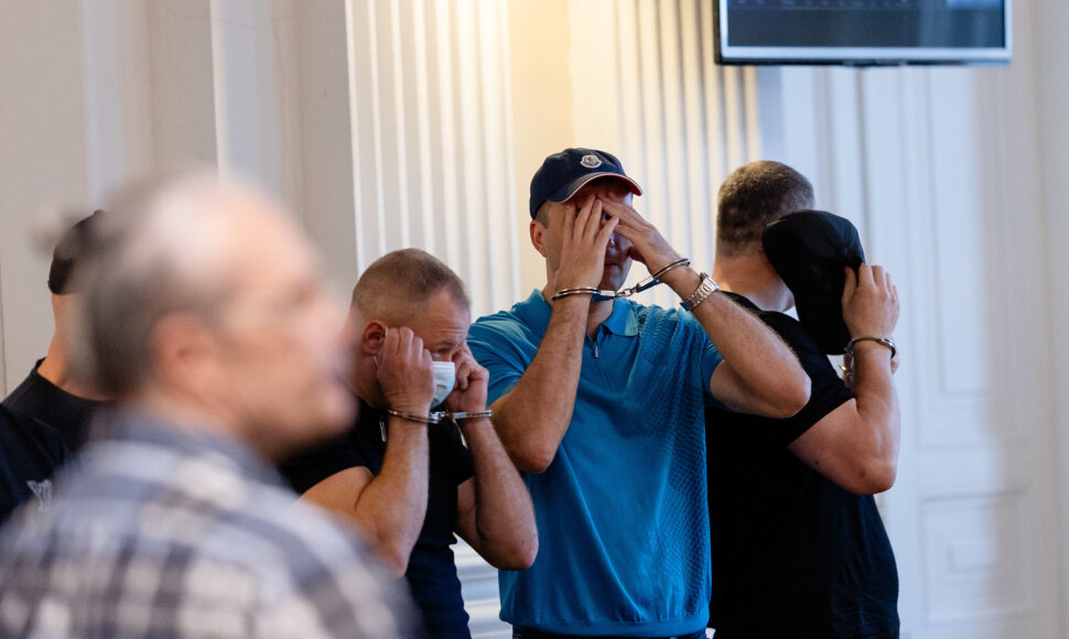 Vilniaus apygardos teismas pradėjo nagrinėti &bdquo;Džerkinių&ldquo; gaujos narkotikų kontrabandos bylą