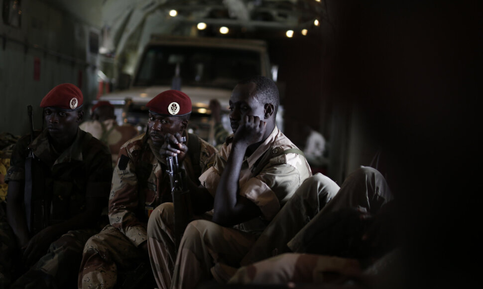Nigerijos kariai /  / AP