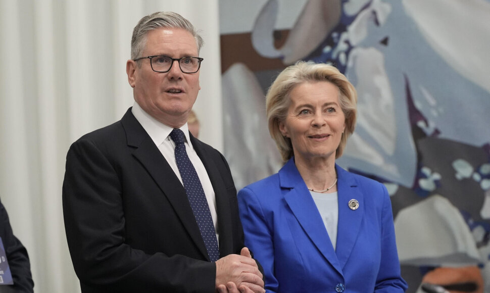K. Starmeris ir U. von der Leyen / Stefan Rousseau