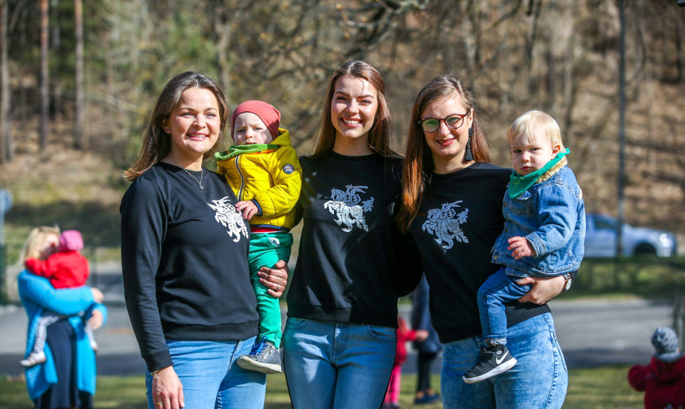 Renginys Vilniaus sutrikusio vystymosi kūdikių namuose-pagalbos centre „Šeimos slėnis“