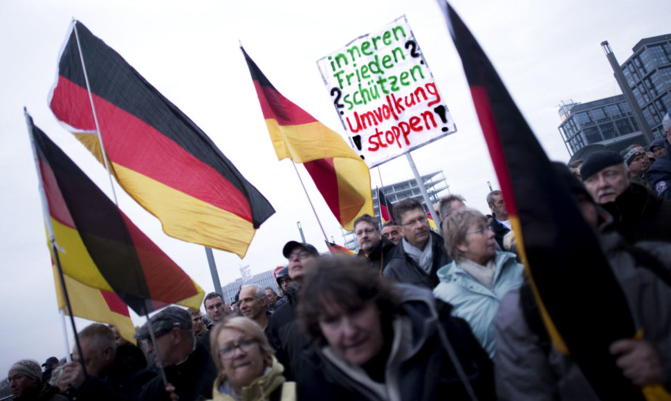 AfD šalininkų protestas prieš migraciją