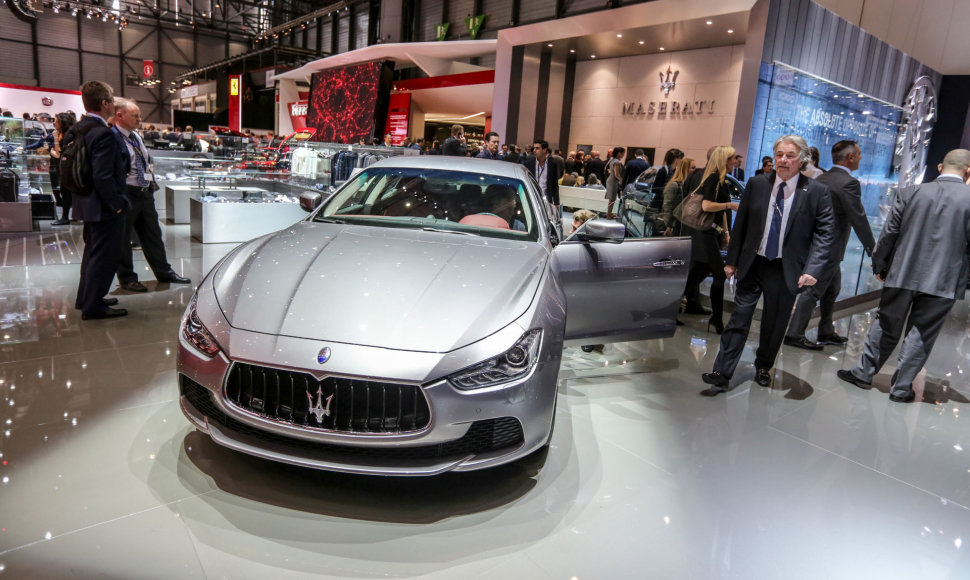 "Maserati" stendas