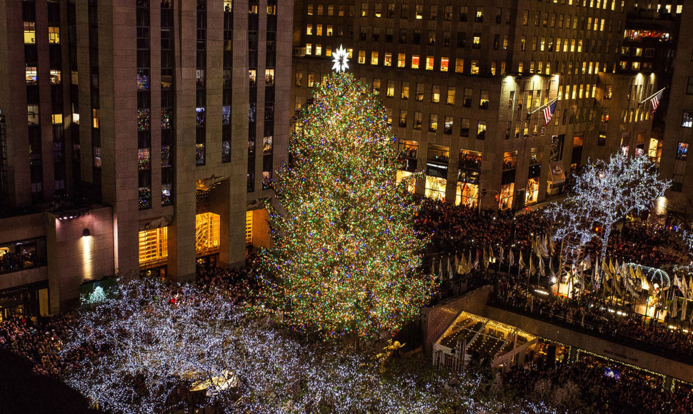 Kalėdų eglės įžiebimas Niujorko Rockefellerio centre