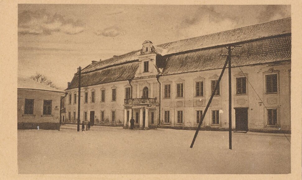 Maironio rūmai Rotušės aikštėje, 1920 m.