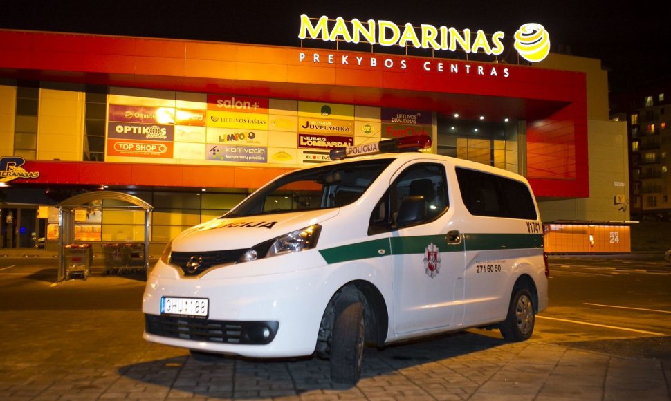 Vilniuje evakuotas prekybos centras „Mandarinas“