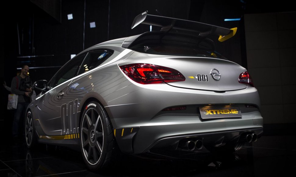 „Opel Astra OPC Extreme“