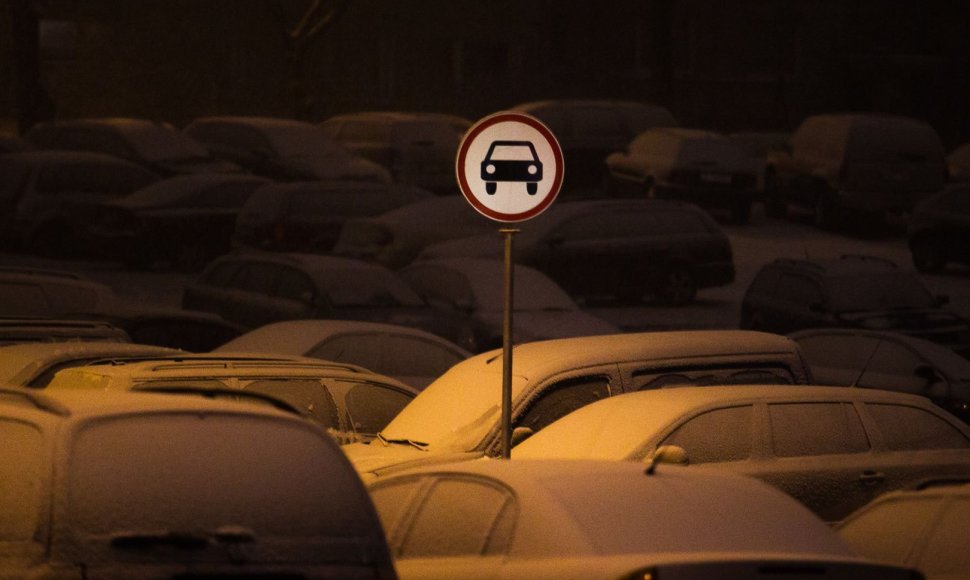 Vilniaus Šiaurės miestelis pasipuošė sniegu