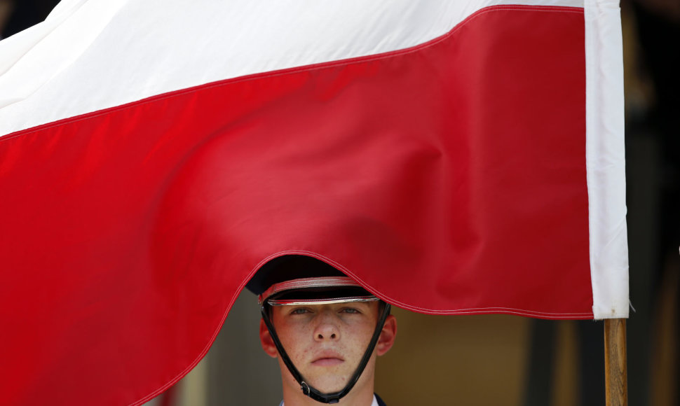 Ar ES įves sankcijas Lenkijai?