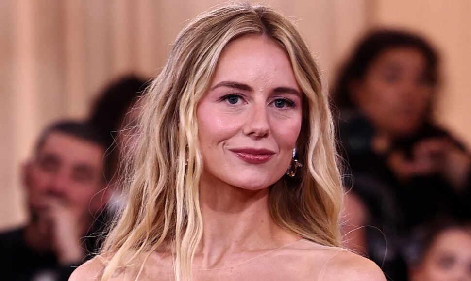 Justine Lupe