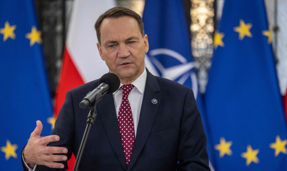 Radoslawas Sikorskis / WOJTEK RADWANSKI / AFP