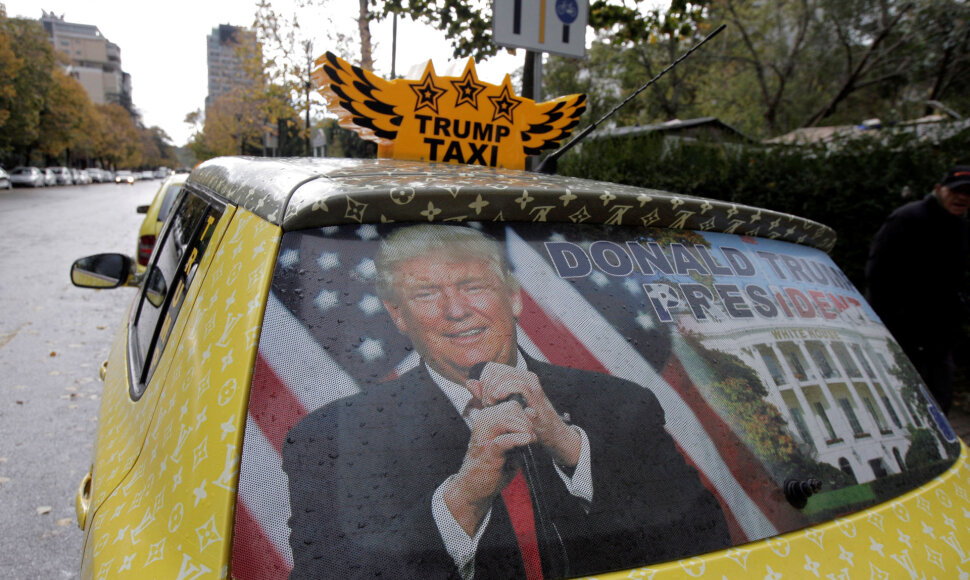 D.Trumpą garbinantis taksistas Albanijoje