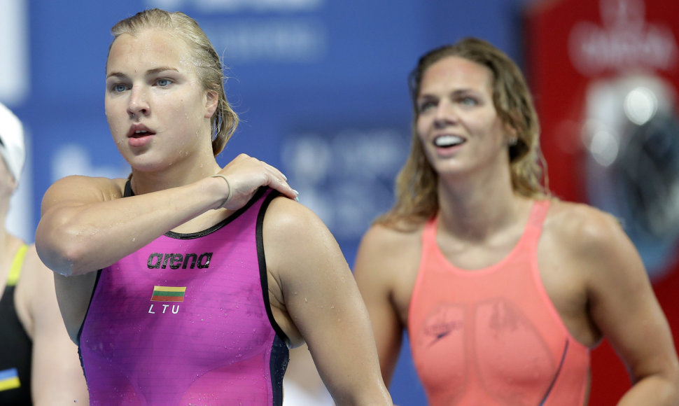 Rūta Meilutytė ir Julija Jefimova