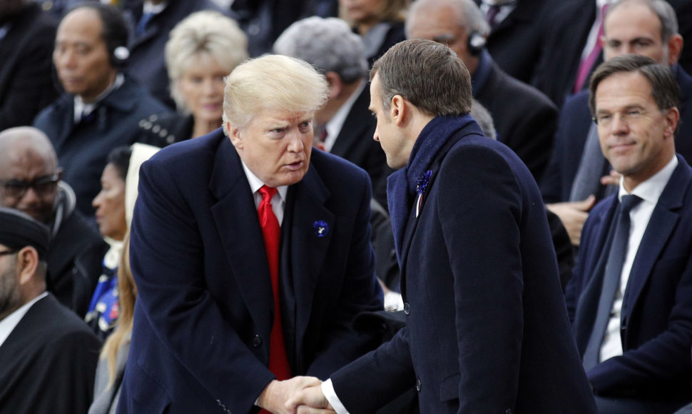 Donaldas Trumpas ir Emmanuelis Macronas