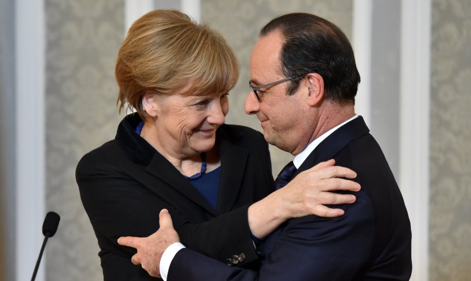 Vokietijos kanclerė Angela Merkel ir Prancūzijos prezidentas Francois Hollande'as