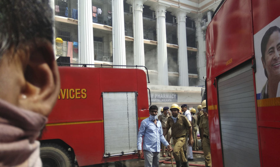 Indijos ligoninėje įsiplieskus gaisrui evakuoti beveik 250 pacientų