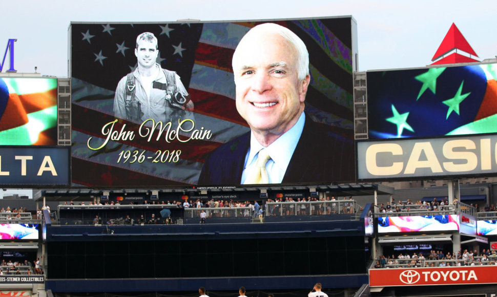 Velionio JAV senatoriaus Johno McCaino pagerbimas
