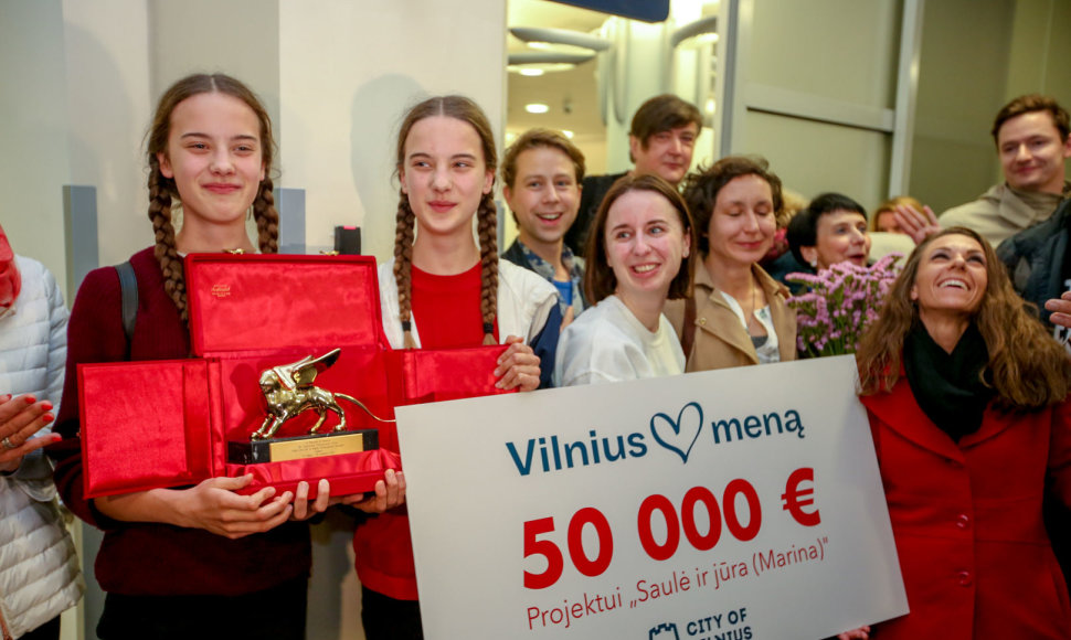 Lietuvoje pasitinkami „Auksinio liūto“ nugalėtojai