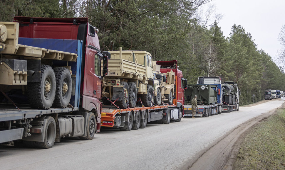 Į Lietuvą atvyko nauja JAV rotacinių pajėgų pamaina