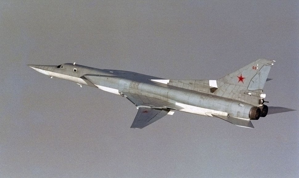 Tu-22M