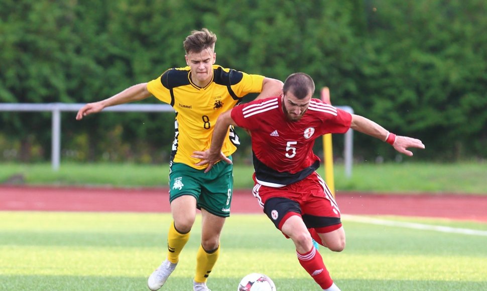 Lietuvos jaunimo (iki 21 metų) futbolo rinktinė sužaidė 0:0 su Gruzija.