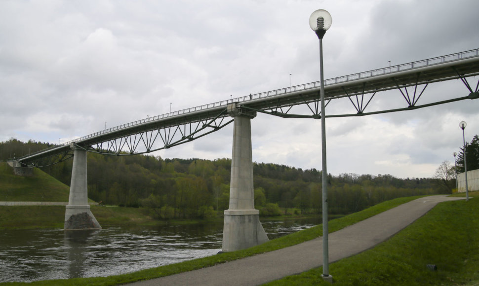 Alytaus Baltosios rožės tiltas
