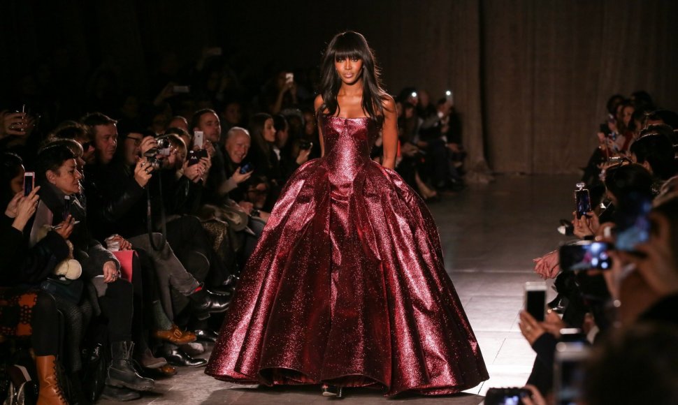 Naomi Campbell „Zac Posen“ kolekcijos pristatyme