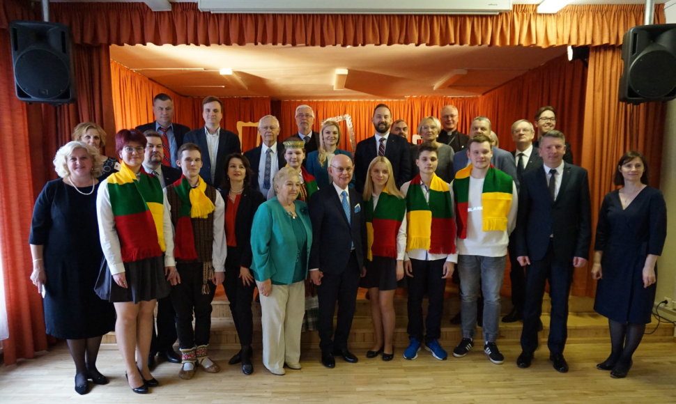 Seimo ir PLB komisija susitiko su Latvijos lietuviais 