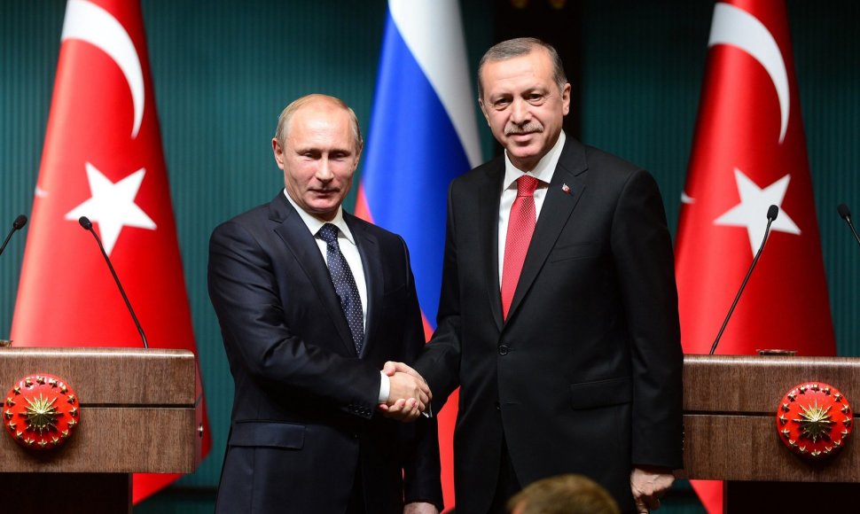 Rusijos prezidentas Vladimiras Putinas ir Turkijos prezidentas Recepas Tayyipas Erdoganas