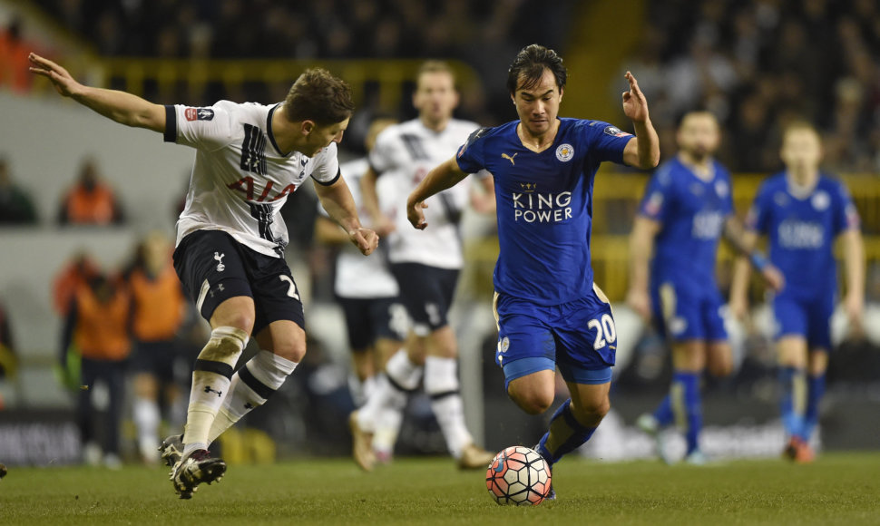 „Tottenham“ ir „Leicester“ futbolininkai