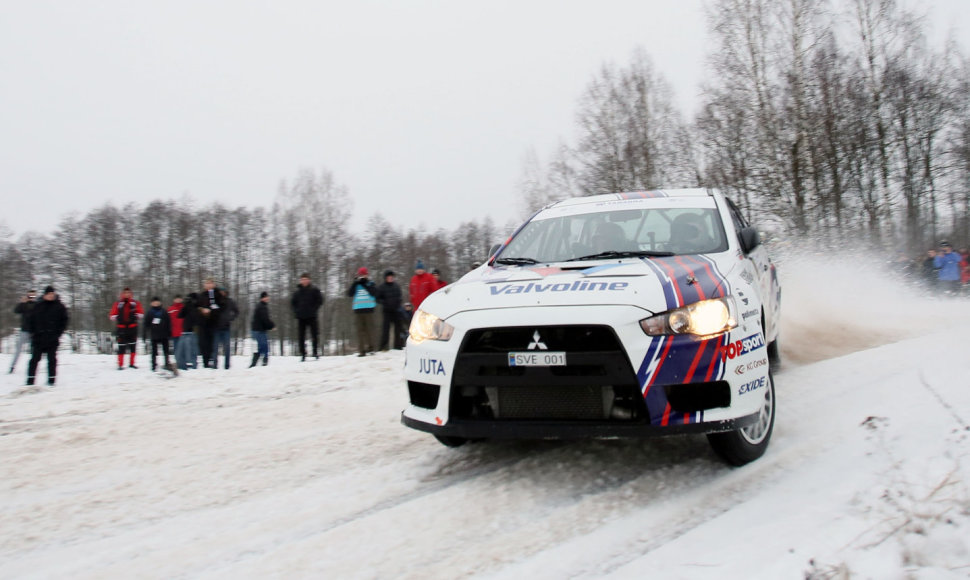 „Halls Winter Rally“: 5 GR „Samsonas Motorsport“