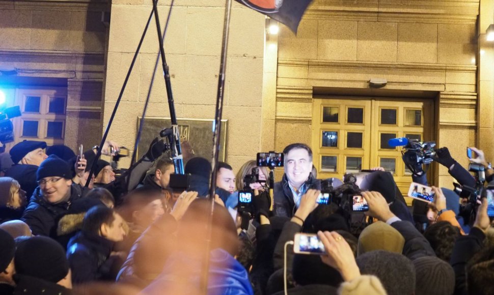 Kijevo teismas atsisakė skirti M.Saakašviliui namų areštą.