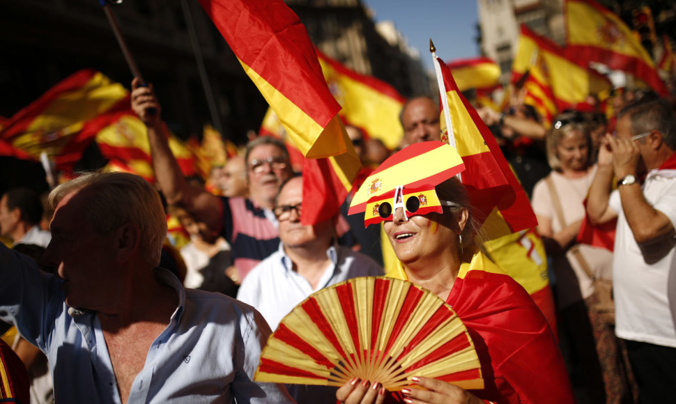 Barselonoje – demonstracija už Ispanijos vienybę