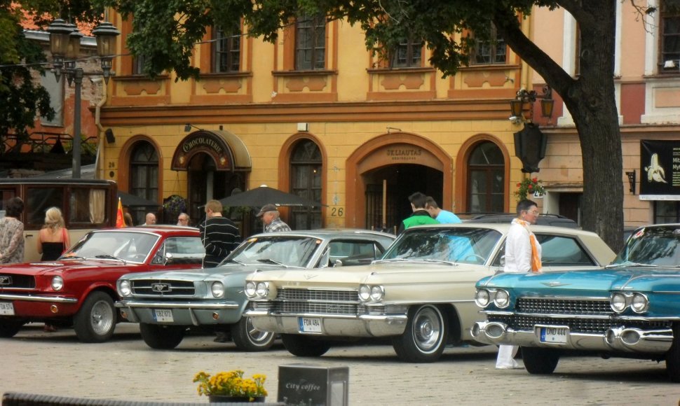 Istoriniai automobiliai, dalyvausiantys Palangos lenktynių programoje