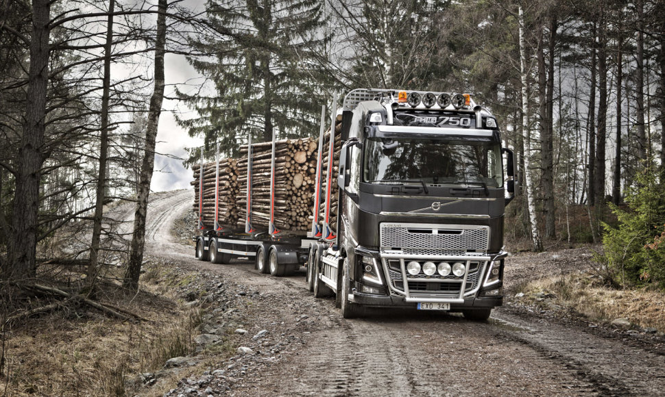 „Volvo FH16“ su Euro 6 varikliu yra galingiausias pasaulyje serijiniu būdu gaminamas sunkvežimis