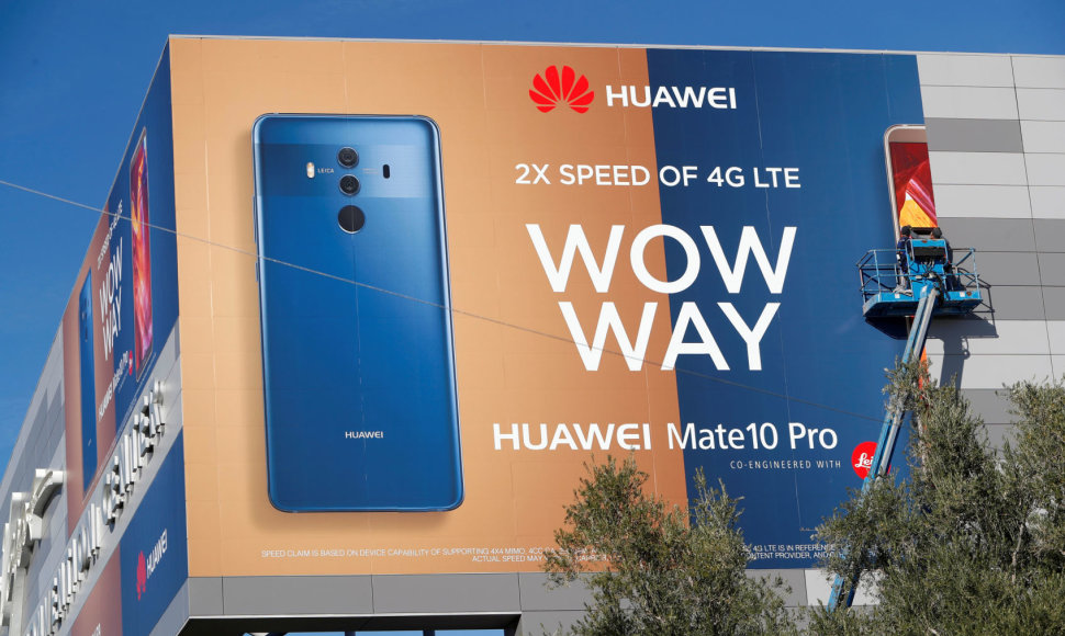 „Huawei“ skyrė daug dėmesio ir lėšų CES parodai Las Vegase, tačiau viskas bergždžiai