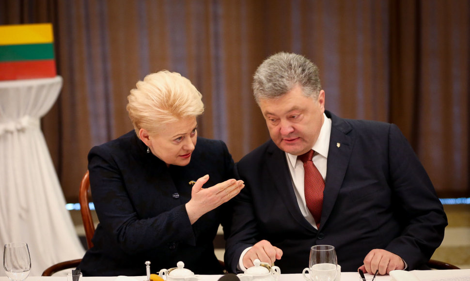 Dalios Grybauskaitės ir Petro Porošenkos susitikimas Charkove