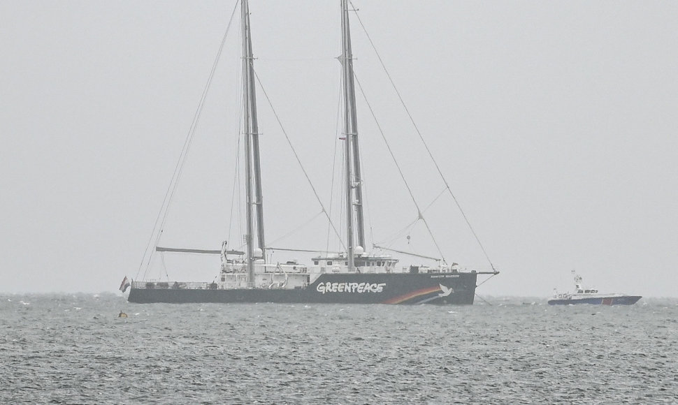 „Greenpeace“ laivas