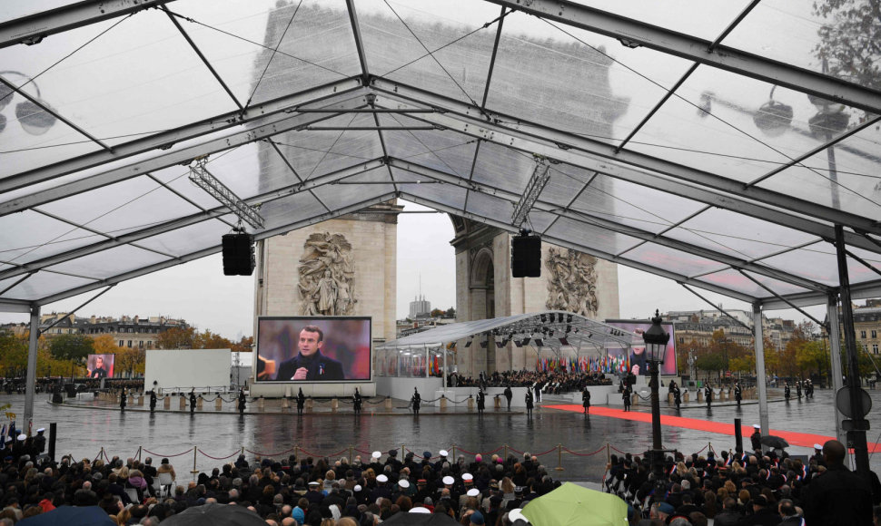 Pirmojo pasaulinio karo pabaigos šimtmečio minėjimas prie Triumfo arkos Paryžiuje
