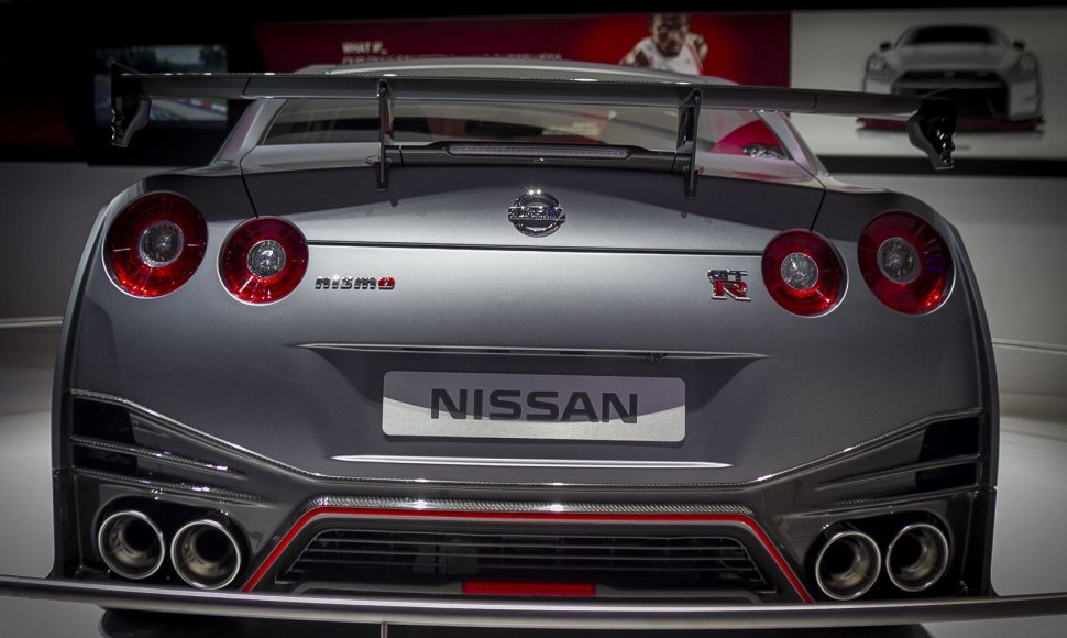 „Nissan GT-R Nismo“ nuo 0 iki 100 km/val. per 2,4 sek.
